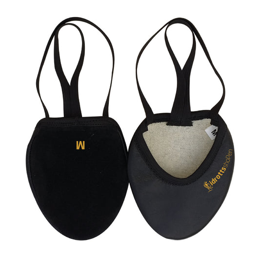 Halvsko i svart skinn, Idrottsshopen